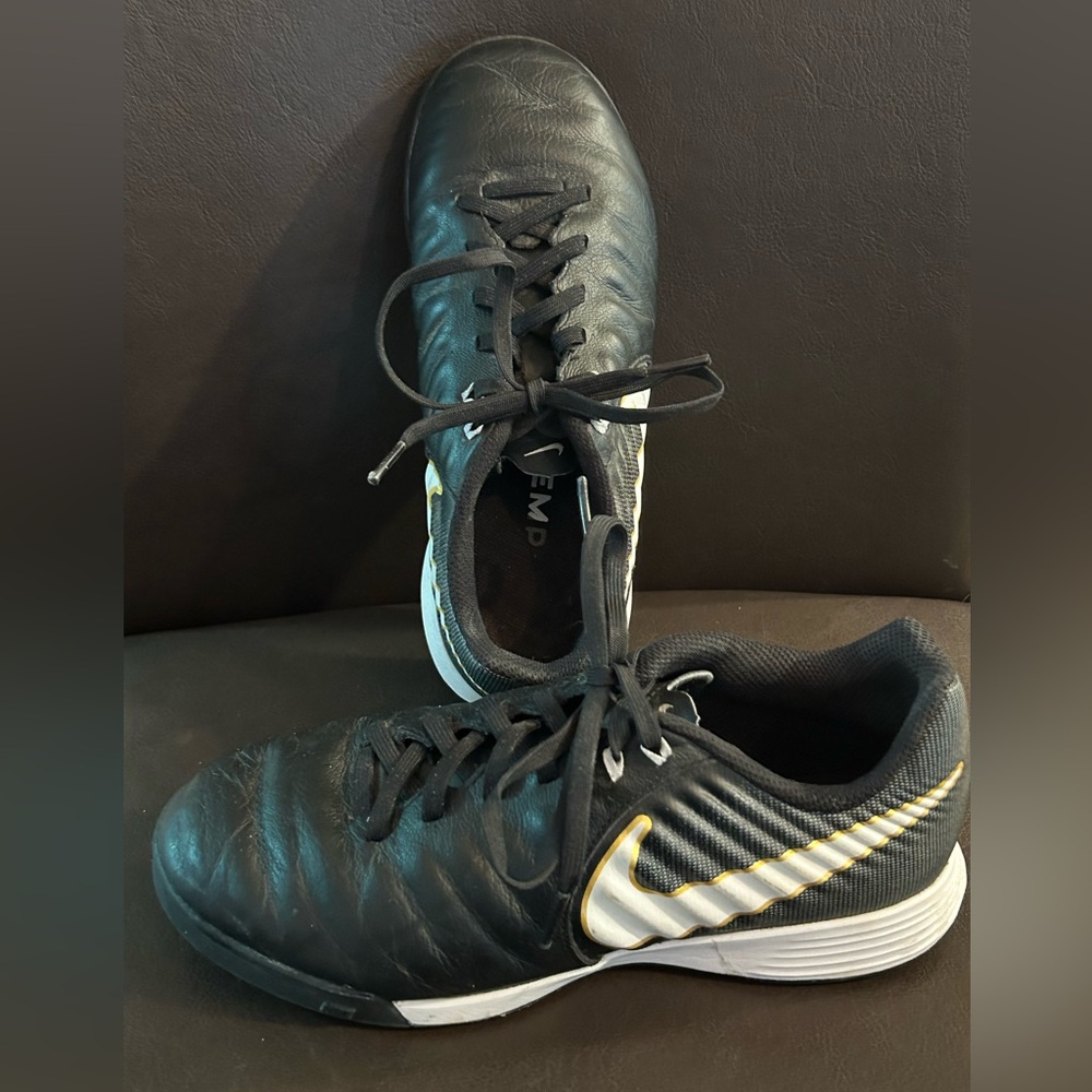 Nike Tiempo youth turf soccer cleats. Size 2.5